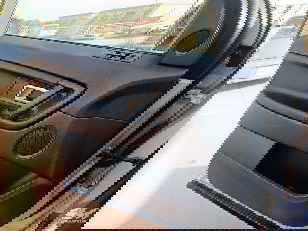 Land Rover Discovery Sport usata a Siena (17)