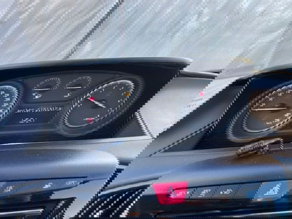 Lancia Ypsilon usata a Prato (6)