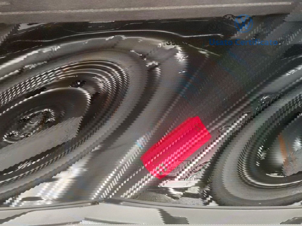 Volkswagen T-Roc usata a Avellino (16)