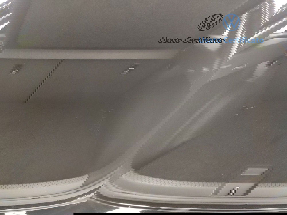 Volkswagen Taigo usata a Avellino (13)