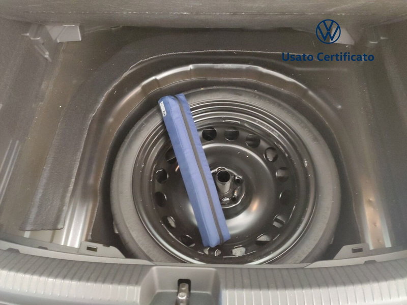 Volkswagen Taigo usata a Avellino (14)