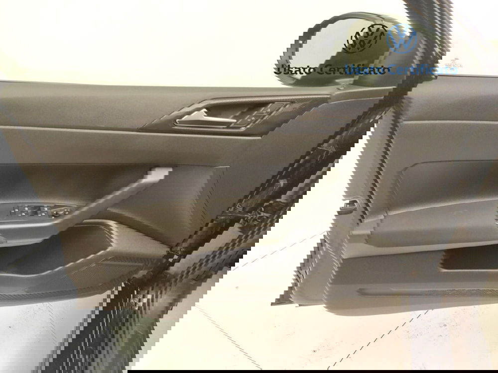 Volkswagen Taigo usata a Avellino (14)