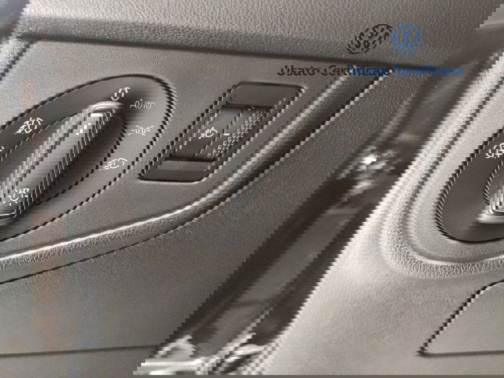Volkswagen Taigo usata a Avellino (17)