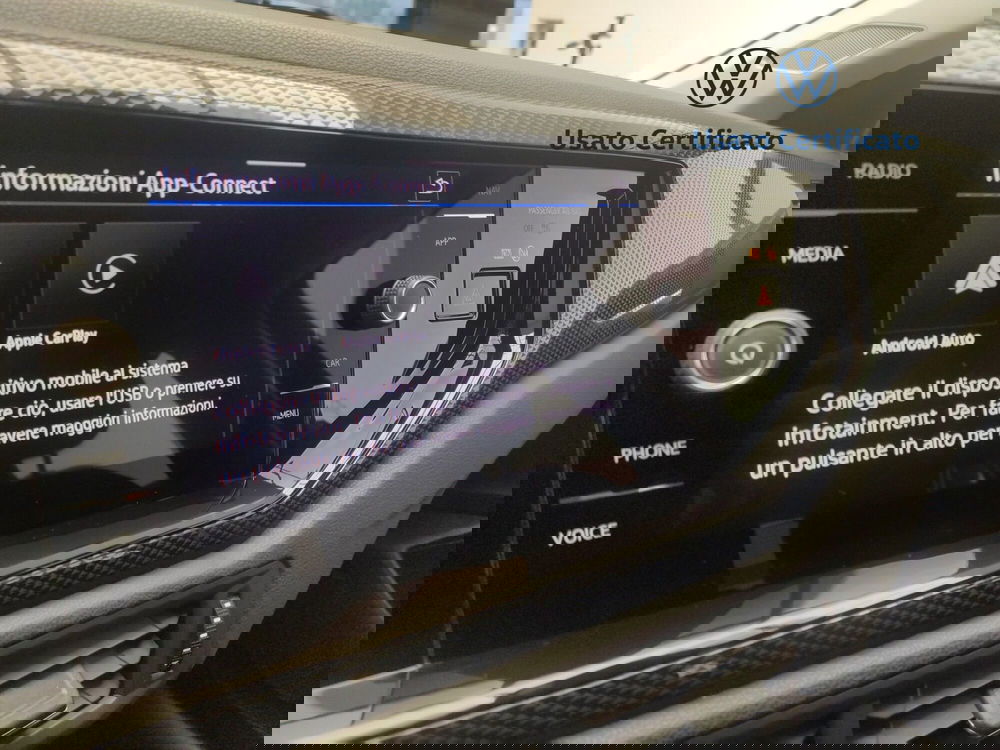 Volkswagen Taigo usata a Avellino (20)