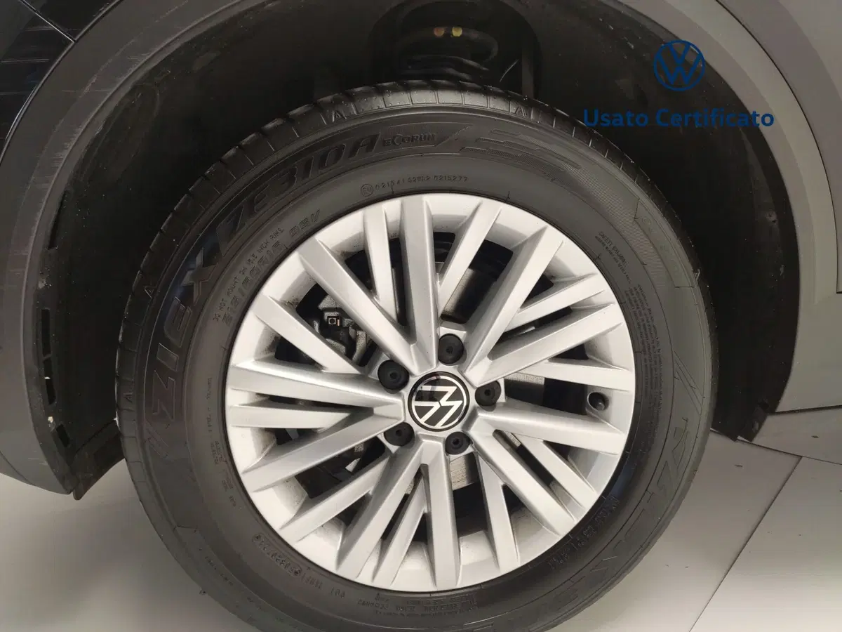 Volkswagen T-Roc usata a Avellino (9)