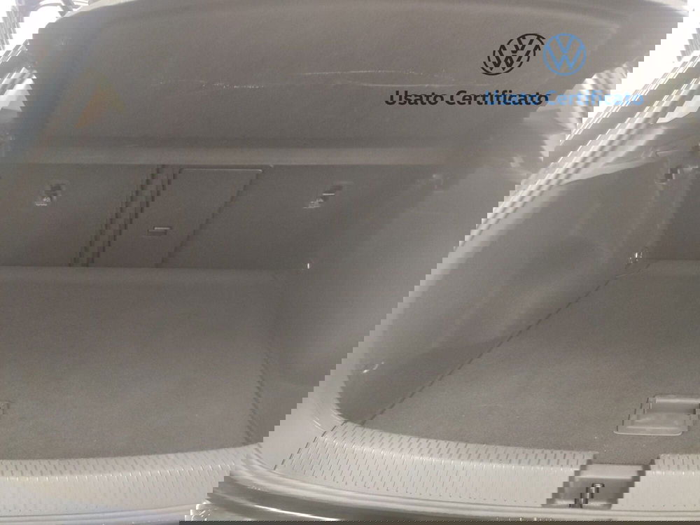 Volkswagen T-Roc usata a Avellino (13)