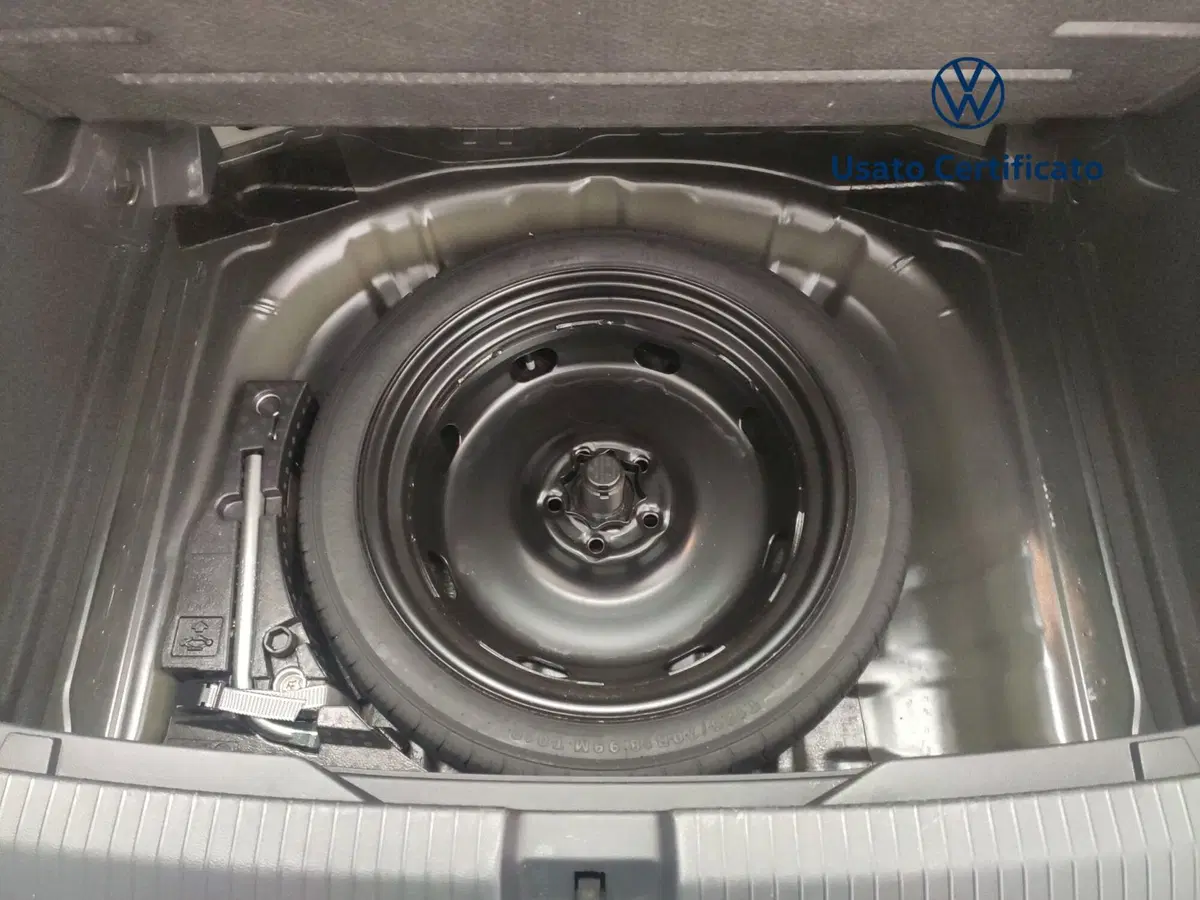 Volkswagen T-Roc usata a Avellino (14)