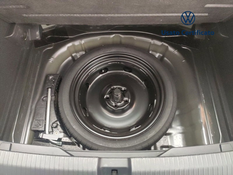 Volkswagen T-Roc usata a Avellino (14)