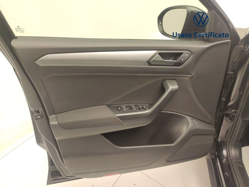Volkswagen T-Roc usata a Avellino (15)
