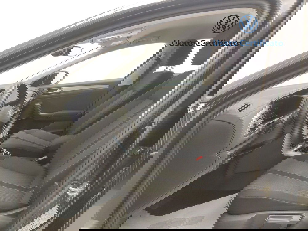 Volkswagen T-Roc usata a Avellino (16)