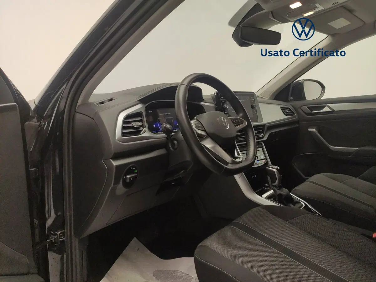 Volkswagen T-Roc usata a Avellino (17)