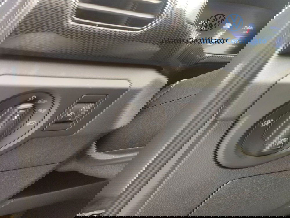 Volkswagen T-Cross usata a Avellino (15)