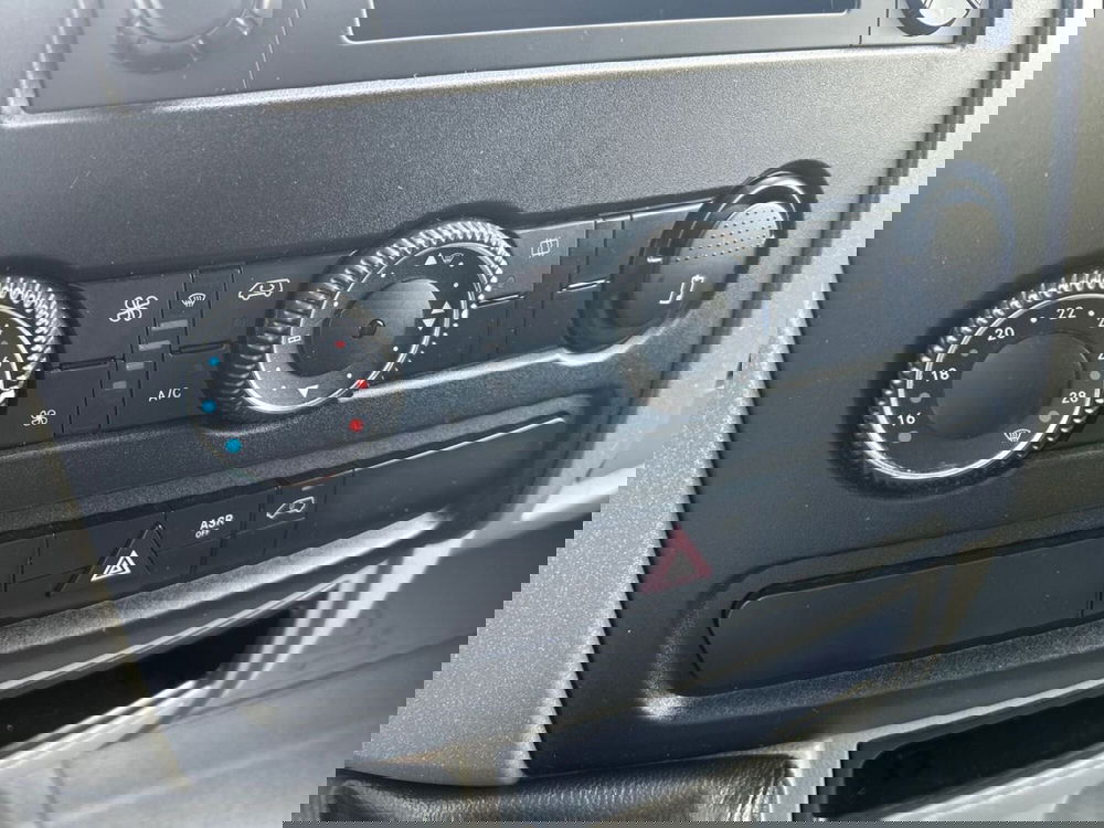 Mercedes-Benz Sprinter usata a Milano (14)