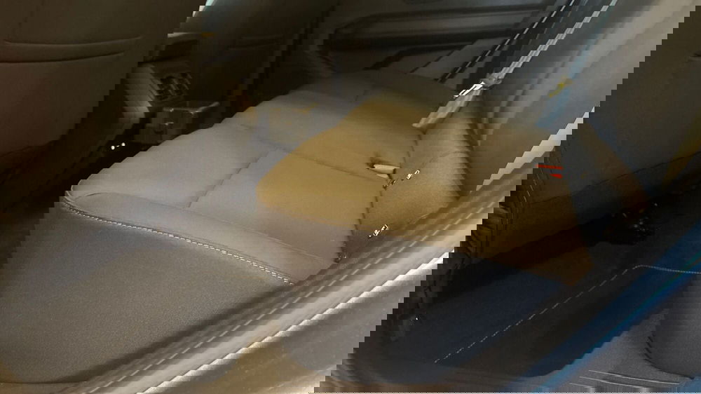 Dacia Bigster usata a Treviso (14)