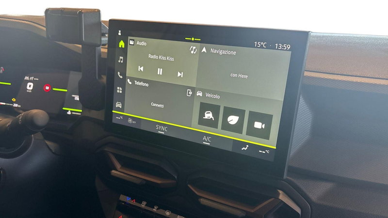 Dacia Bigster usata a Treviso (6)