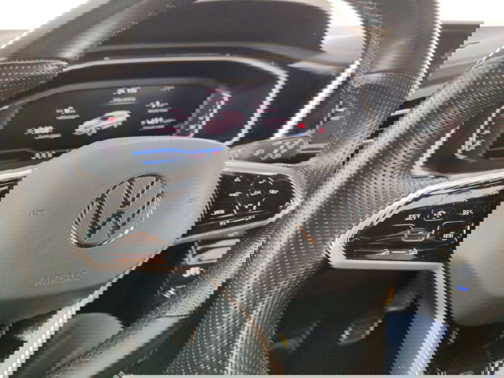 Volkswagen T-Roc usata a Massa-Carrara (14)