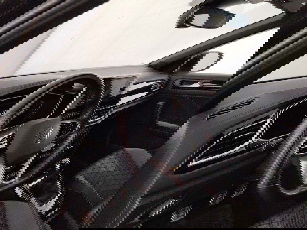 Volkswagen T-Roc usata a Massa-Carrara (8)