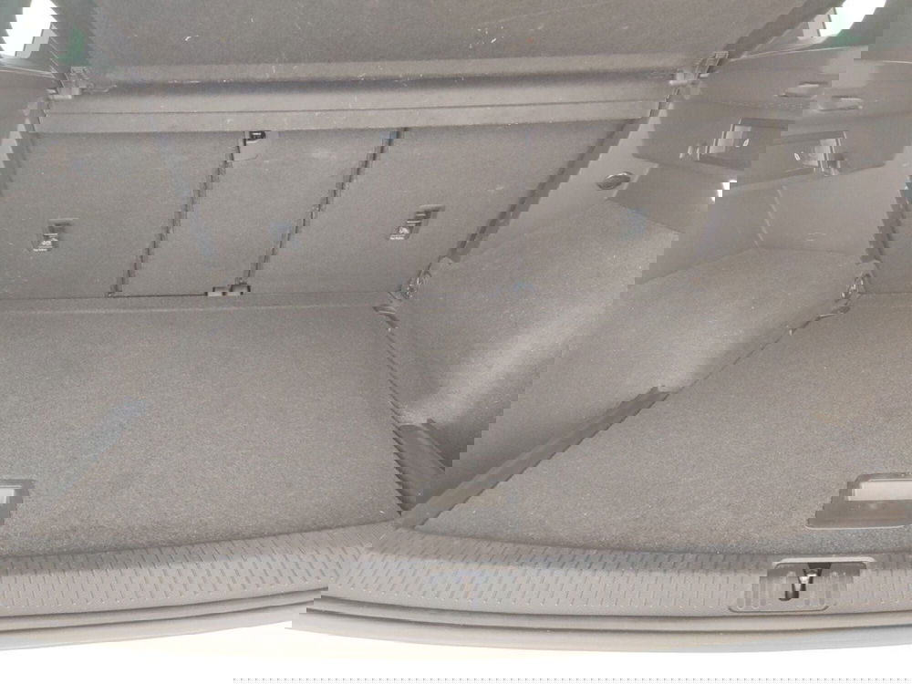 Volkswagen Tiguan usata a Massa-Carrara (16)