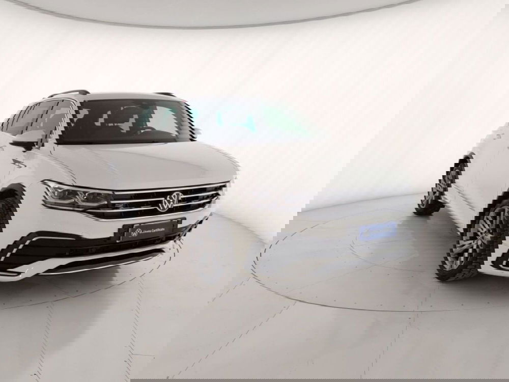 Volkswagen Tiguan usata a Massa-Carrara (4)