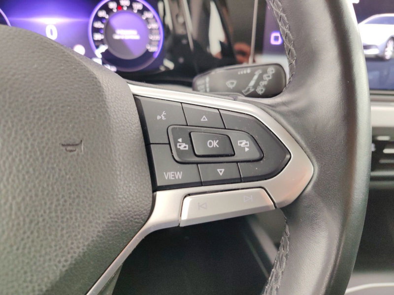 Volkswagen Golf usata a Massa-Carrara (13)