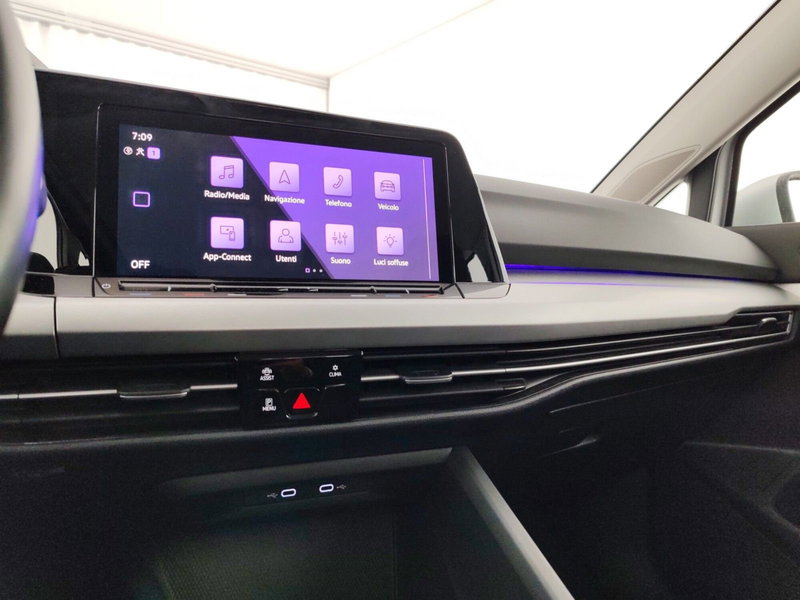 Volkswagen Golf usata a Massa-Carrara (15)