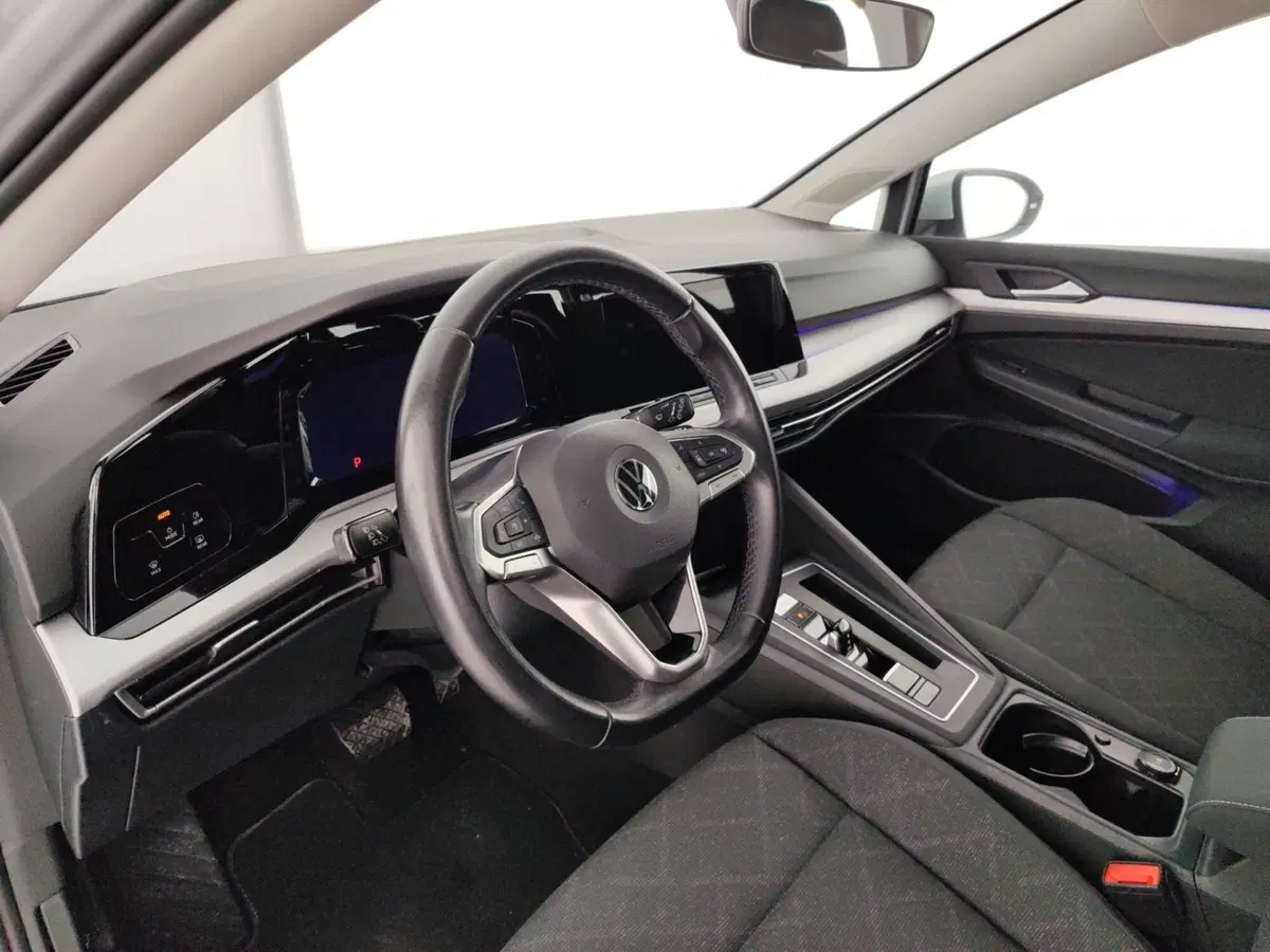 Volkswagen Golf usata a Massa-Carrara (8)
