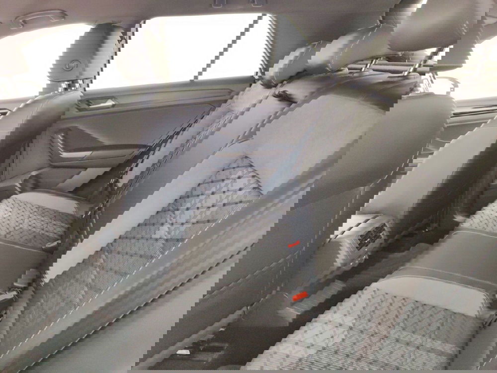 Volkswagen T-Roc usata a Massa-Carrara (10)