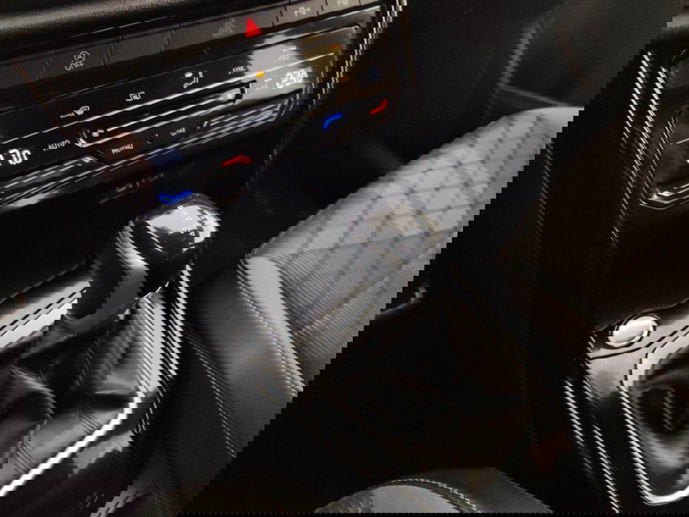 Volkswagen T-Roc usata a Massa-Carrara (11)