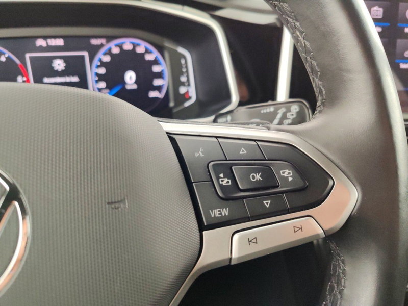 Volkswagen T-Roc usata a Massa-Carrara (13)