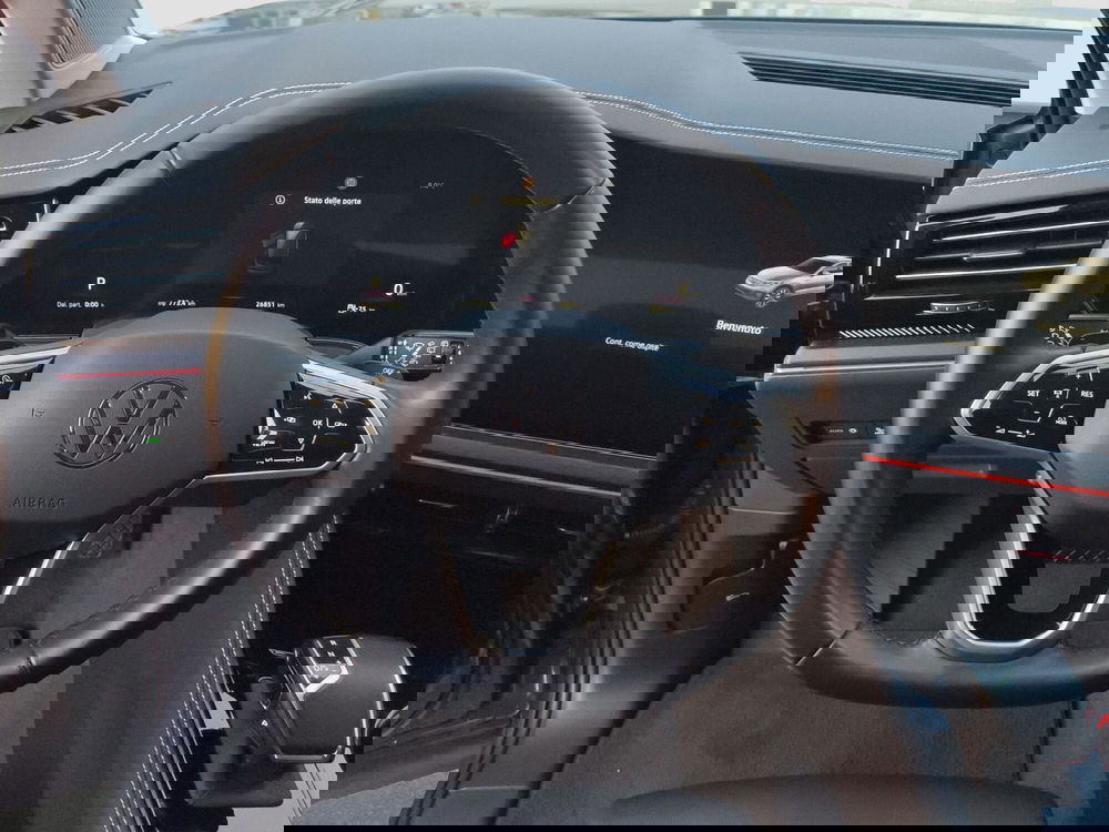 Volkswagen Touareg usata a Brescia (10)