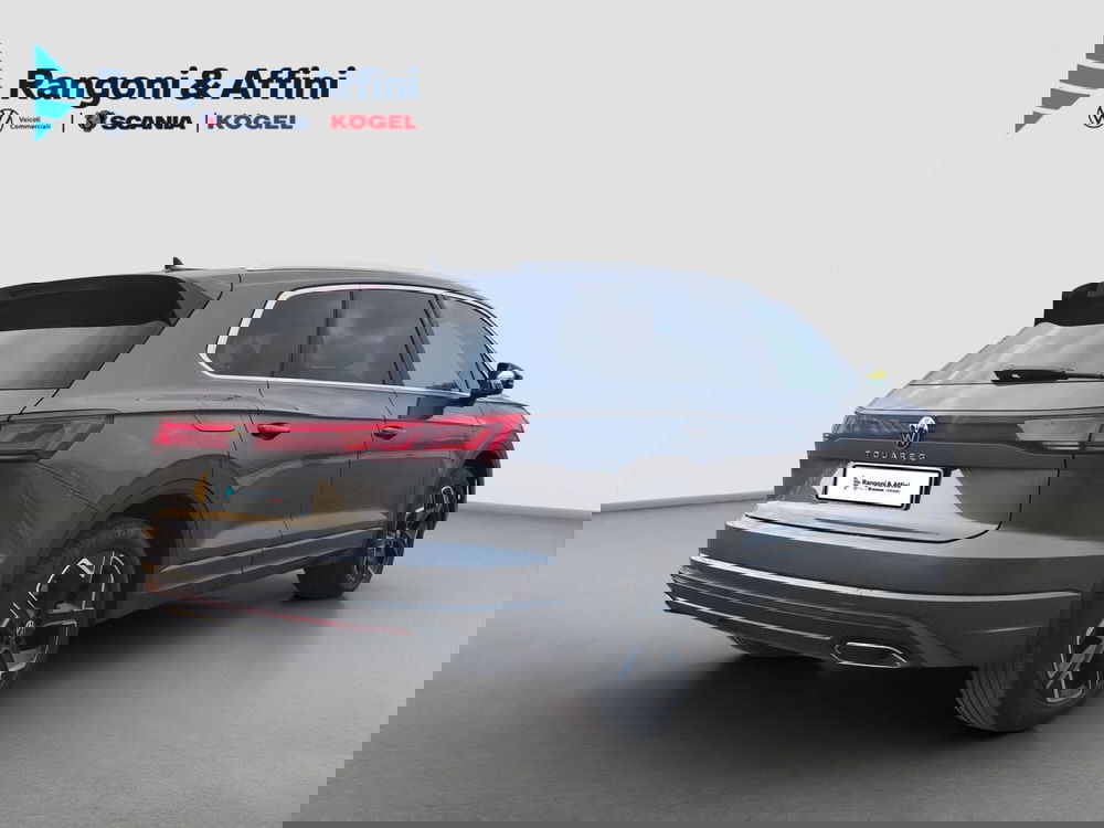 Volkswagen Touareg usata a Brescia (7)