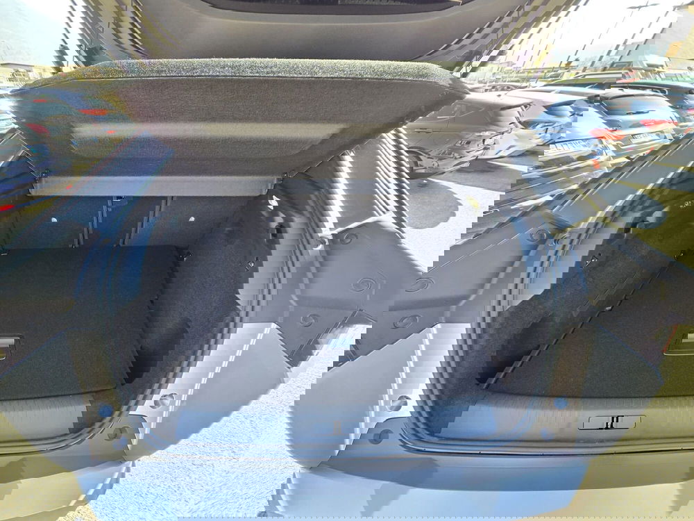 Peugeot 3008 nuova a Belluno (10)