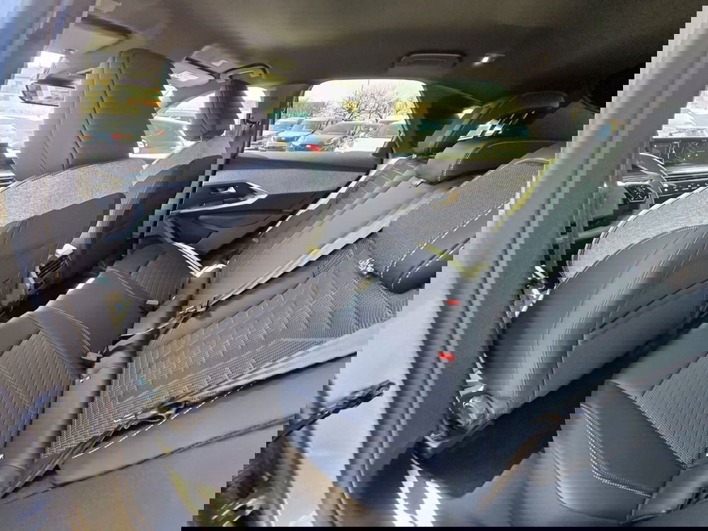 Peugeot 3008 nuova a Belluno (7)