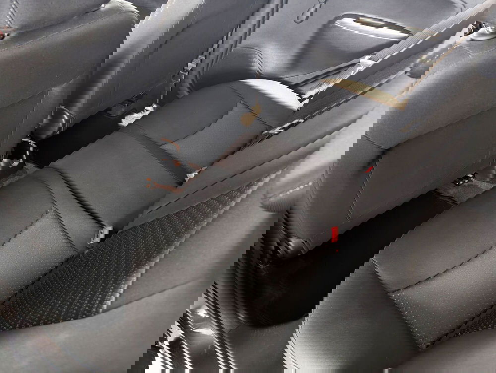 Opel Karl usata a Pescara (9)