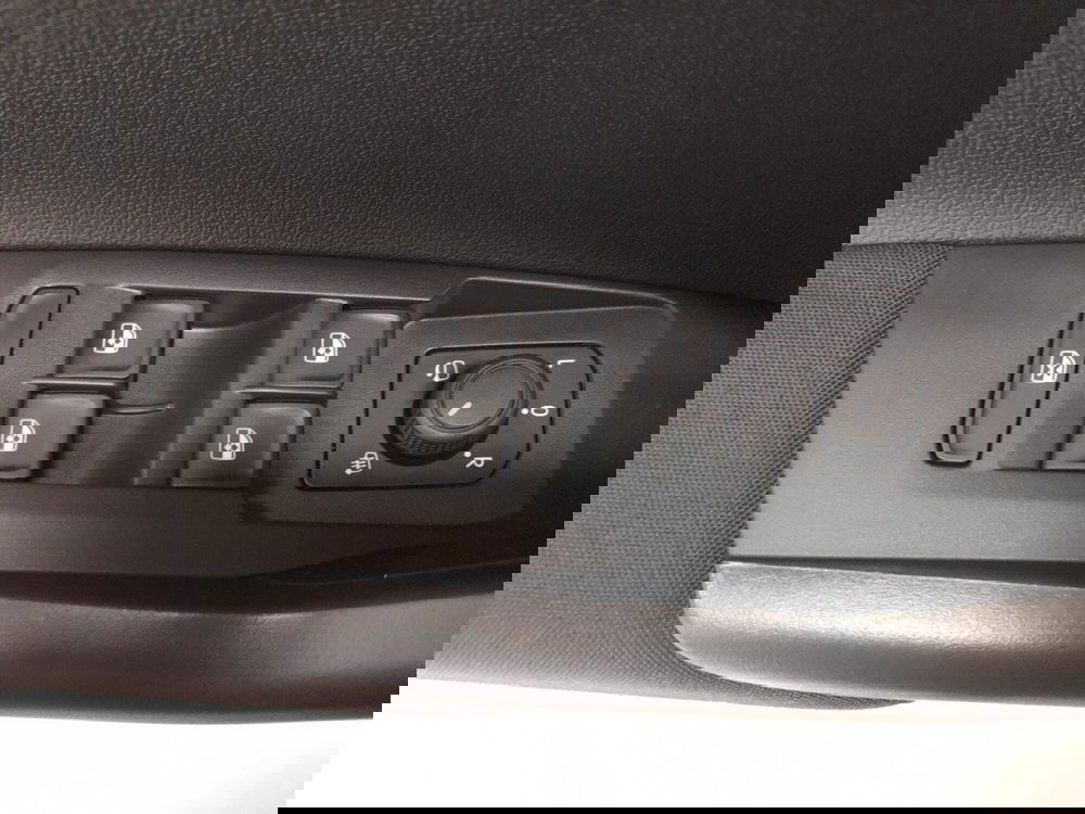 Volkswagen Taigo usata a Bologna (9)