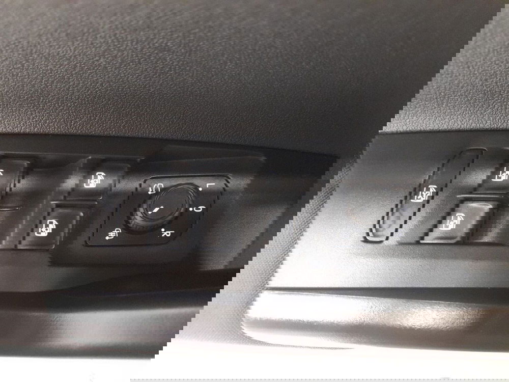 Volkswagen Taigo usata a Bologna (9)