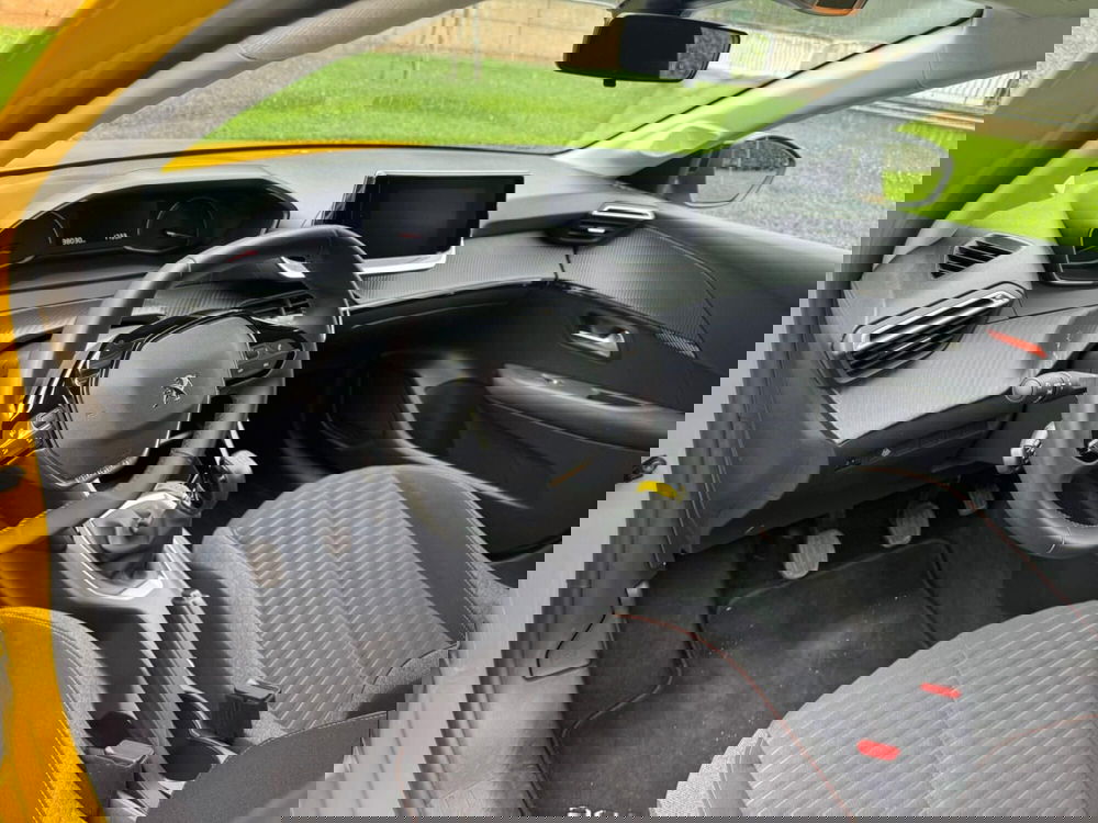 Peugeot 208 usata a Salerno (8)