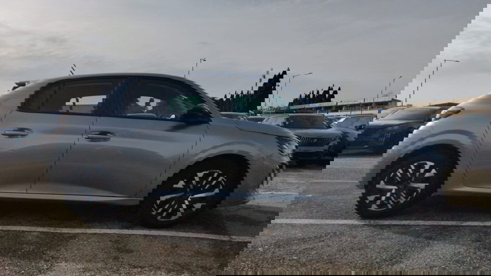 Peugeot 208 usata a Firenze (10)