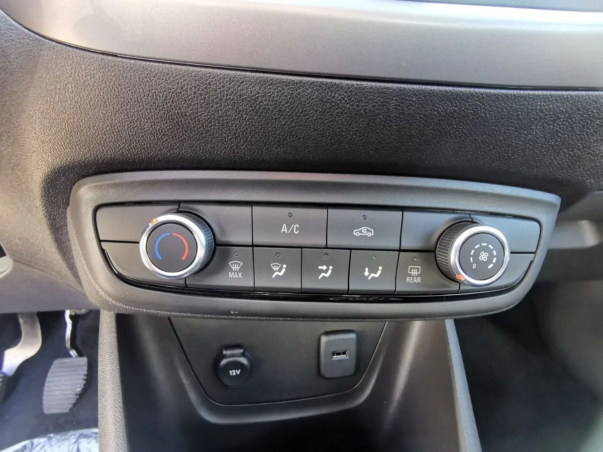 Opel Crossland usata a Frosinone (3)