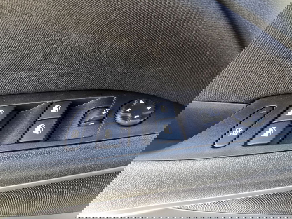 Opel Crossland usata a Frosinone (5)