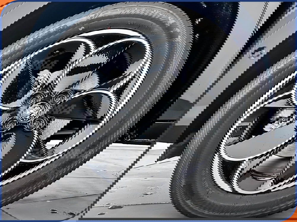 Alfa Romeo Junior nuova a Milano (7)