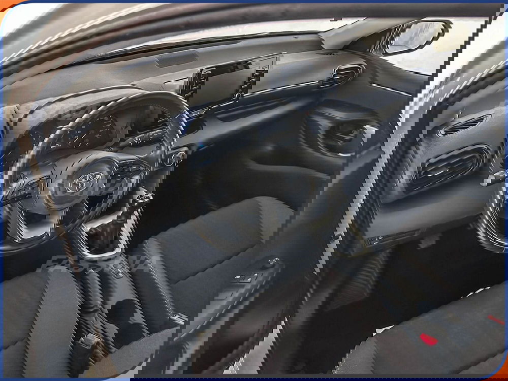 Toyota Yaris usata a Milano (9)