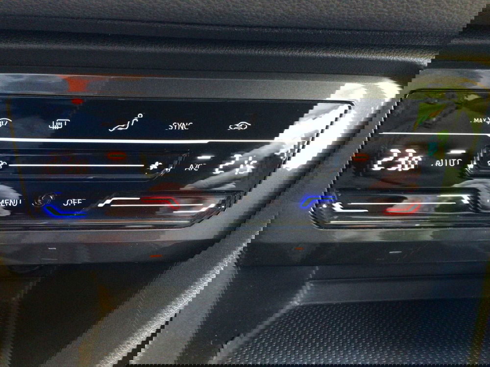 Volkswagen Tiguan usata a Genova (20)