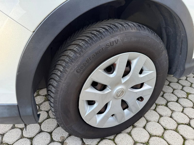 Nissan Qashqai usata a Massa-Carrara (13)