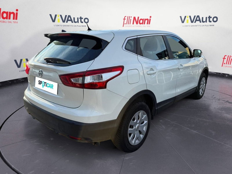 Nissan Qashqai usata a Massa-Carrara (2)