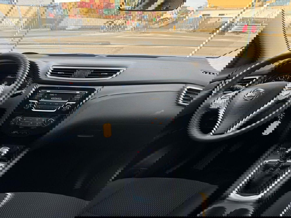 Nissan Qashqai usata a Massa-Carrara (6)