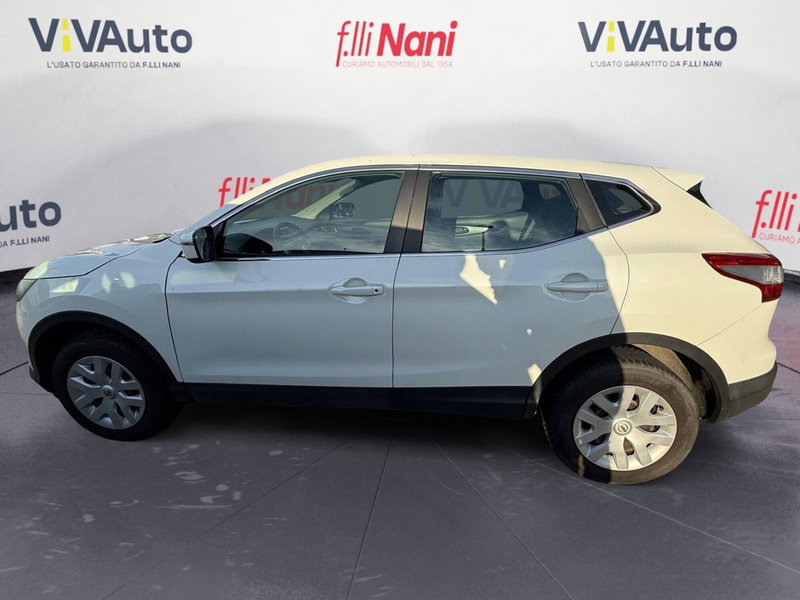 Nissan Qashqai usata a Massa-Carrara (7)