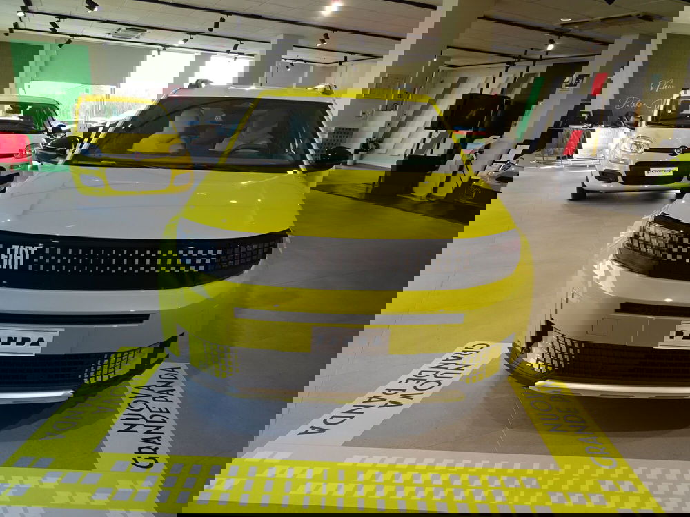 Fiat Grande Panda nuova a Lucca (7)