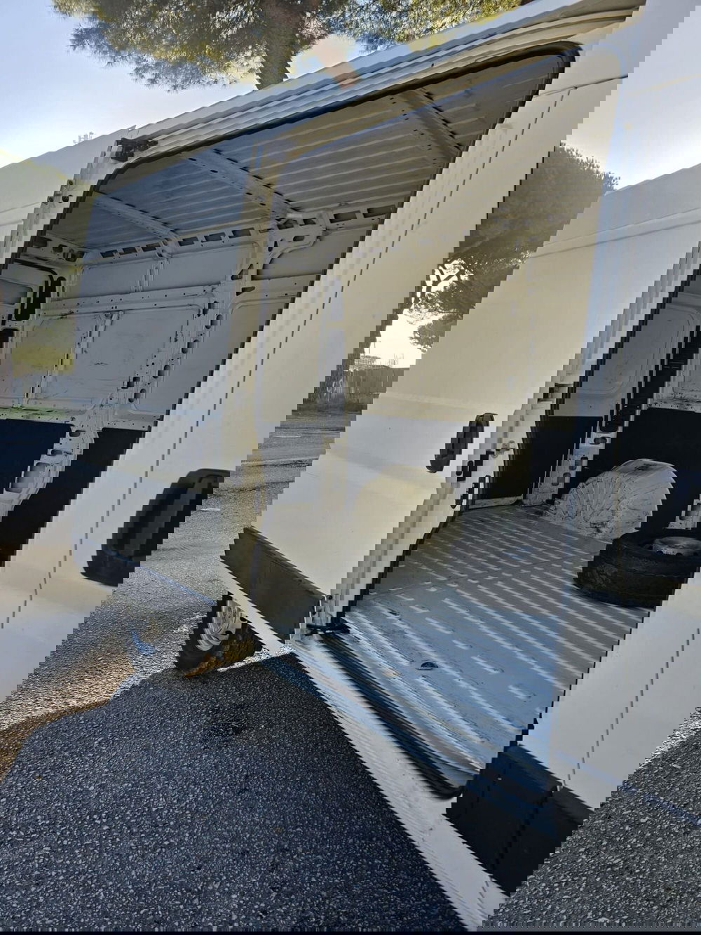 Peugeot Boxer Furgone usata a Massa-Carrara (11)