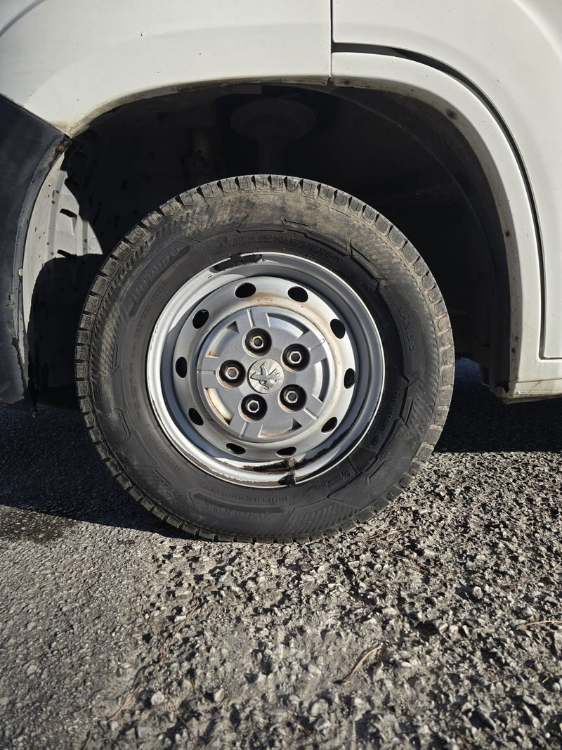 Peugeot Boxer Furgone usata a Massa-Carrara (12)